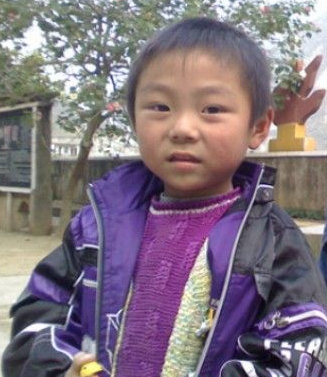 英子姐姐倡议继续捐助白血病儿童田先城