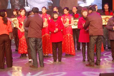 英子姐姐获评宜昌市“最具慈善爱心行为楷模”