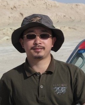 彭绪洛：中国文坛的“少年奇侠”