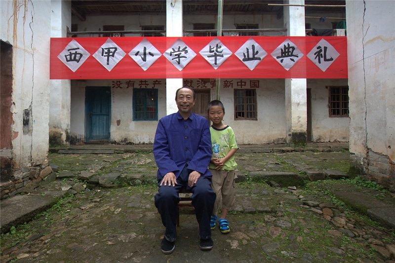 刘拥军：一个人的史诗